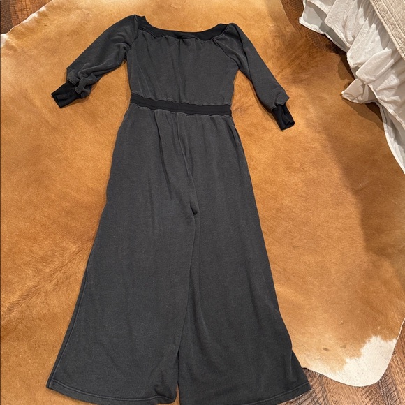 Free movement jumpsuit - Picture 4 of 4